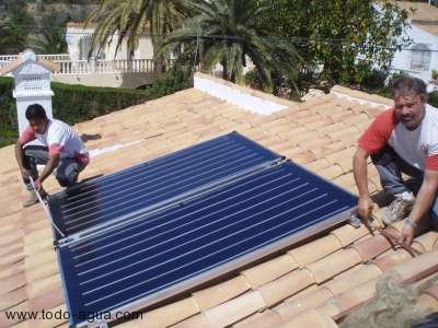 todo-agua-instalando-paneles-solares-costablanca